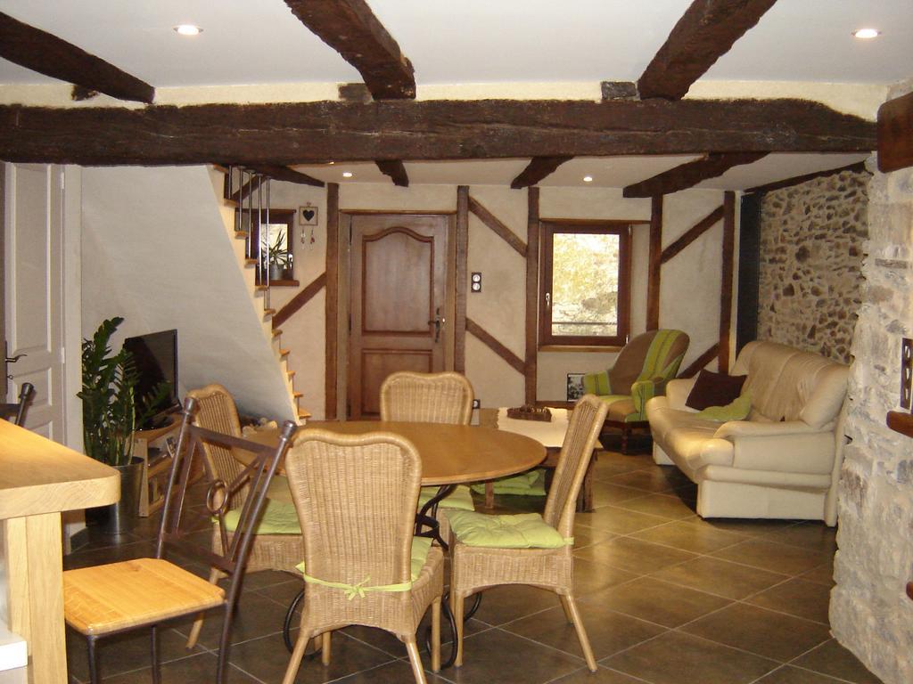 Les Hotes Du Lac, Chambres Et Tables D'Hotes Mandailles  Dış mekan fotoğraf