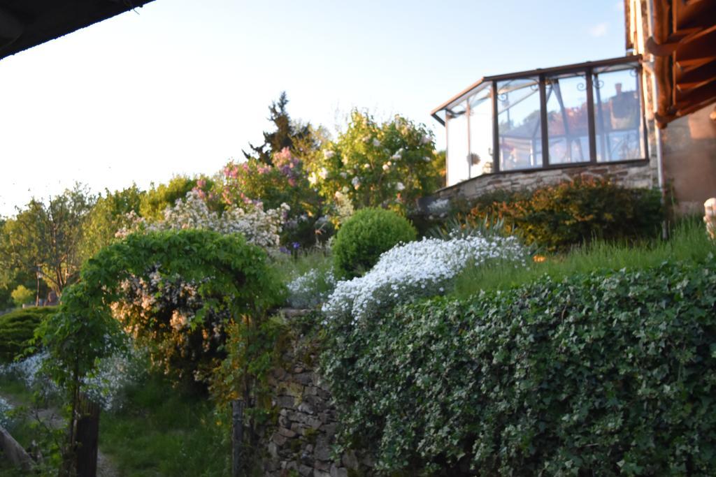 Les Hotes Du Lac, Chambres Et Tables D'Hotes Mandailles  Dış mekan fotoğraf